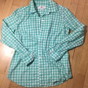 Vineyard Vines plaid button down.